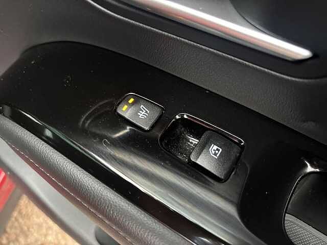 Hyundai TUCSON 1.6 TGDi Hybrid 230 Ultimate 5dr 2WD Auto Red