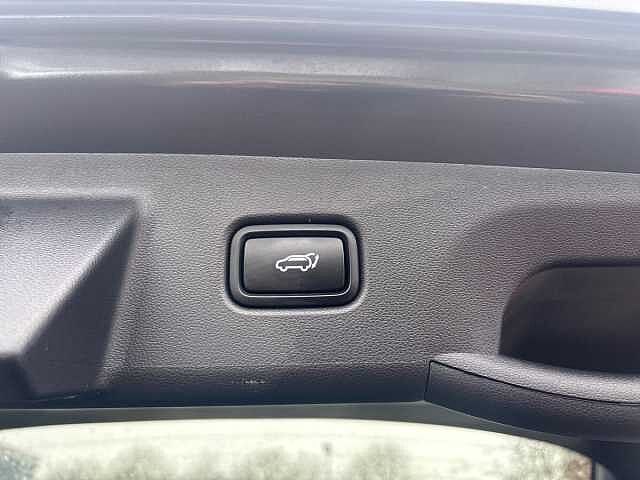 Hyundai TUCSON 1.6T 48V MHD Premium 5dr DCT Grey