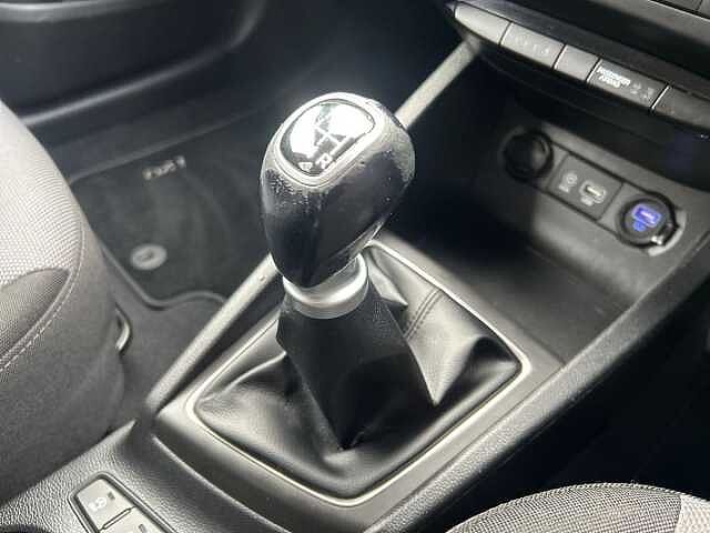 Hyundai i20 1.2 MPi SE 5dr