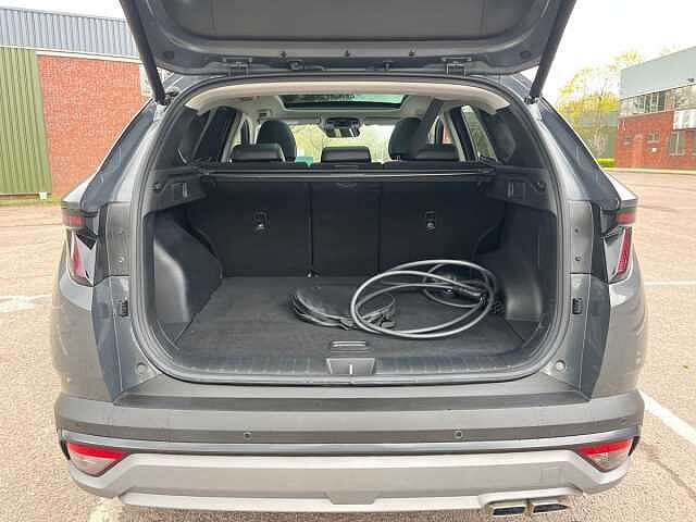 Hyundai TUCSON 1.6T Plug-in Hybrid Ultimate 5dr 4WD Auto Grey