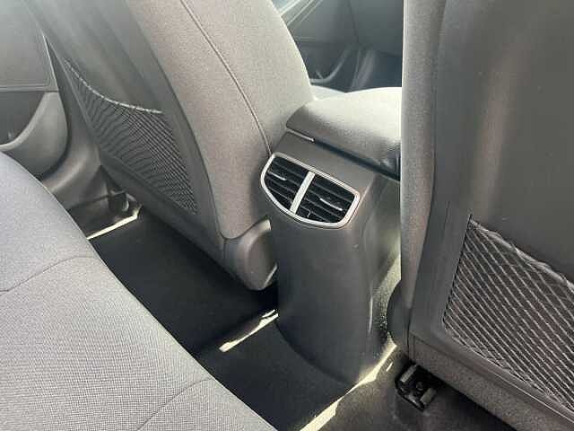Hyundai Ioniq 1.6 GDi Hybrid Premium 5dr DCT
