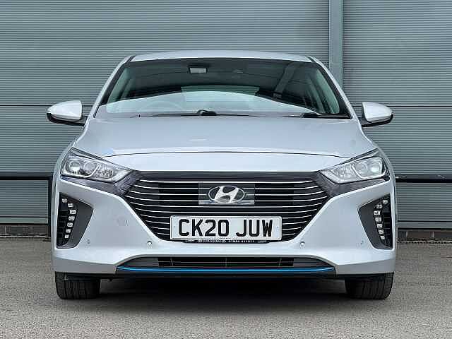 Hyundai IONIQ 1.6 GDi Plug-in Hybrid Premium SE 5dr DCT Silver