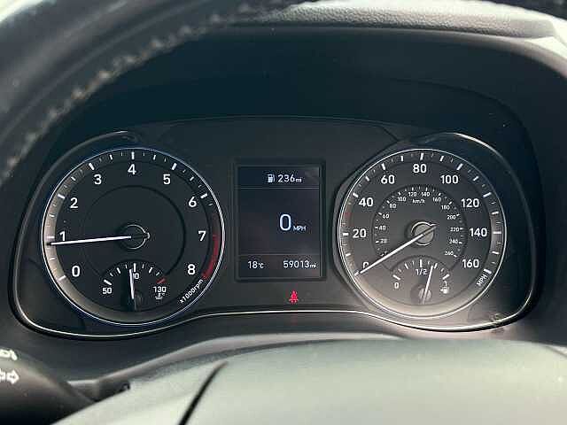 Hyundai KONA 1.0T GDi Blue Drive Premium 5dr Black
