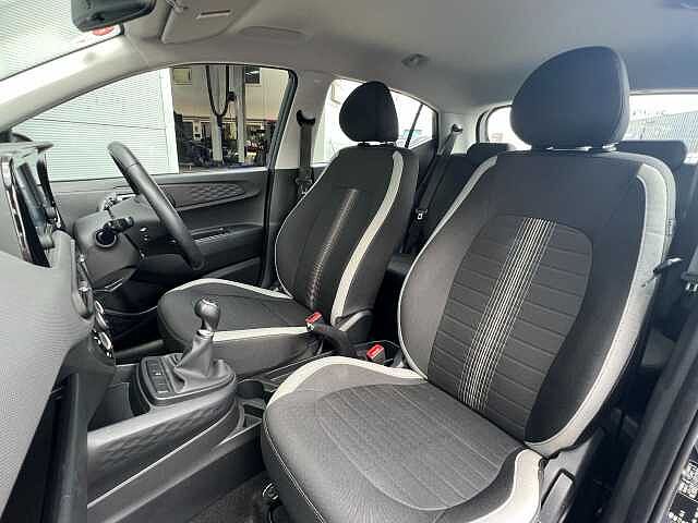 Hyundai I10 1.0 Advance 5dr Grey