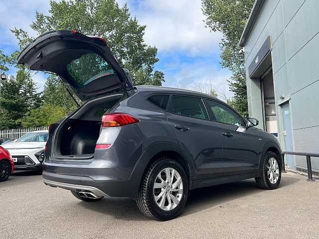 Hyundai TUCSON TUCSON SE NV48V MHEV CRDI Grey