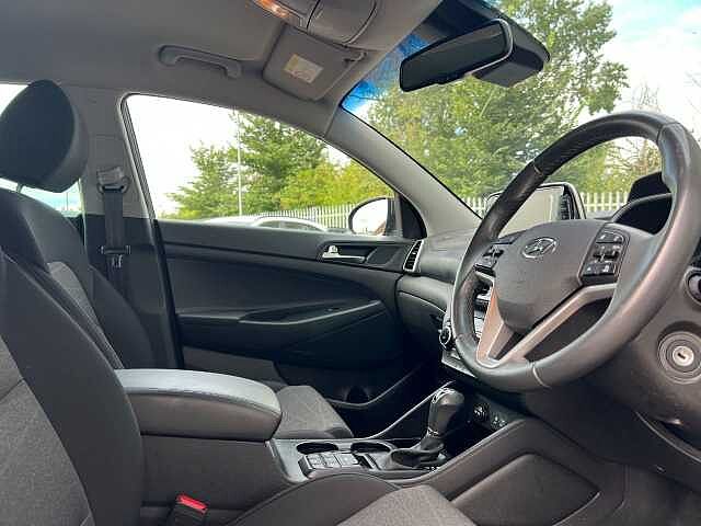 Hyundai TUCSON TUCSON SE NV48V MHEV CRDI Grey