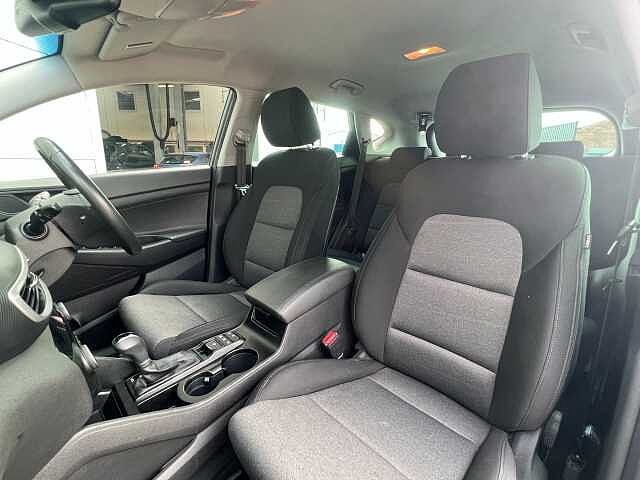 Hyundai TUCSON TUCSON SE NV48V MHEV CRDI Grey