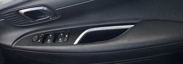 Hyundai I20 1.0T GDi Premium 5dr DCT Red