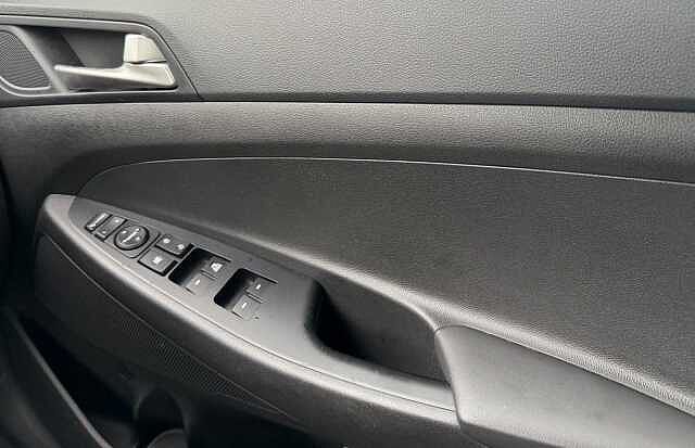 Hyundai TUCSON 1.6 GDi S Connect Euro 6 (s/s) 5dr