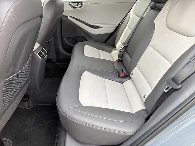 Hyundai IONIQ 100kW Premium SE 38kWh 5dr Auto