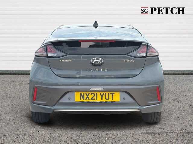 Hyundai IONIQ 100kW Premium SE 38kWh 5dr Auto
