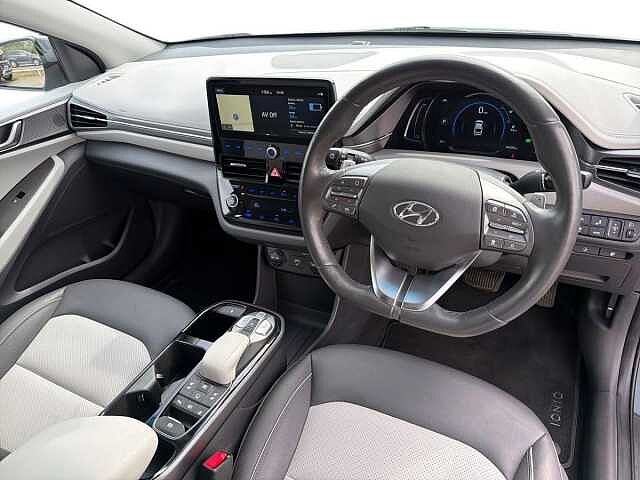 Hyundai IONIQ 100kW Premium SE 38kWh 5dr Auto