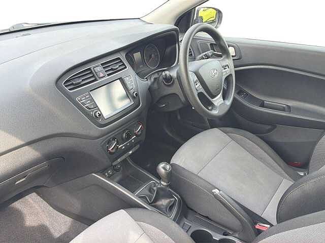 Hyundai i20 1.2 MPi S Connect 5dr