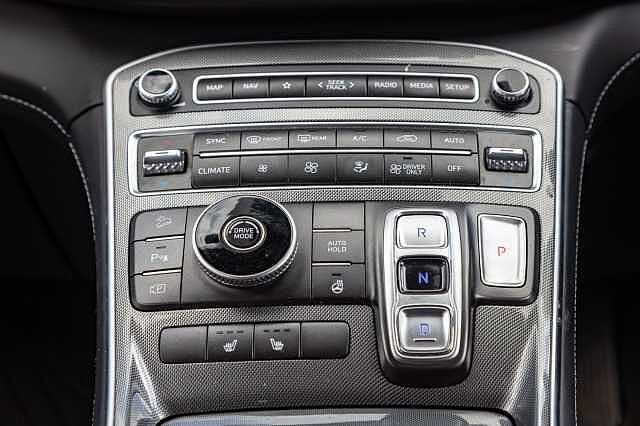 Hyundai SANTA FE 1.6 T-GDi (230ps) 2WD PREMIUM HEV