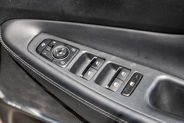 Hyundai SANTA FE 1.6 T-GDi (230ps) 2WD PREMIUM HEV