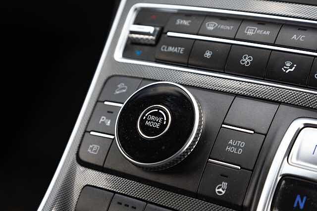 Hyundai SANTA FE 1.6 T-GDi (230ps) 2WD PREMIUM HEV