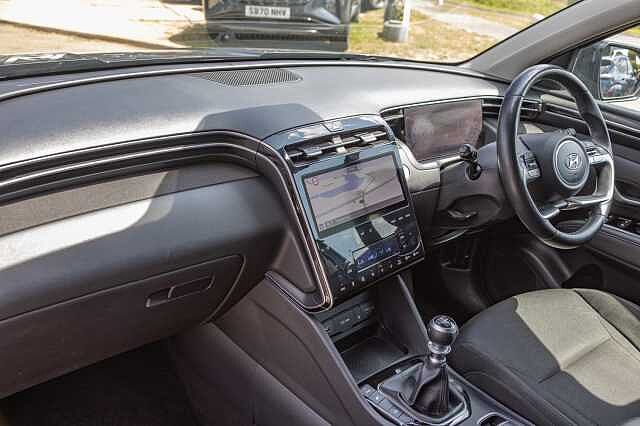 Hyundai TUCSON HYBRID 1.6 T-GDi (150ps) Premium 48Volt iMT Grey