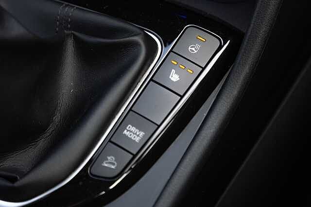 Hyundai TUCSON HYBRID 1.6 T-GDi (150ps) Premium 48Volt iMT Grey