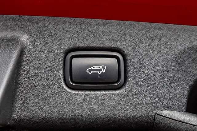 Hyundai TUCSON 1.6 TGDi 48V MHD 180 Ultimate 5dr 4WD DCT Red