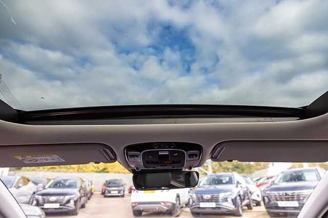 Hyundai TUCSON 1.6 TGDi 48V MHD 180 Ultimate 5dr 4WD DCT Red