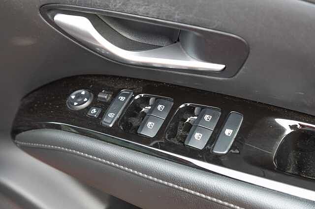 Hyundai TUCSON 1.6 TGDi 48V MHD 180 Ultimate 5dr 4WD DCT Red