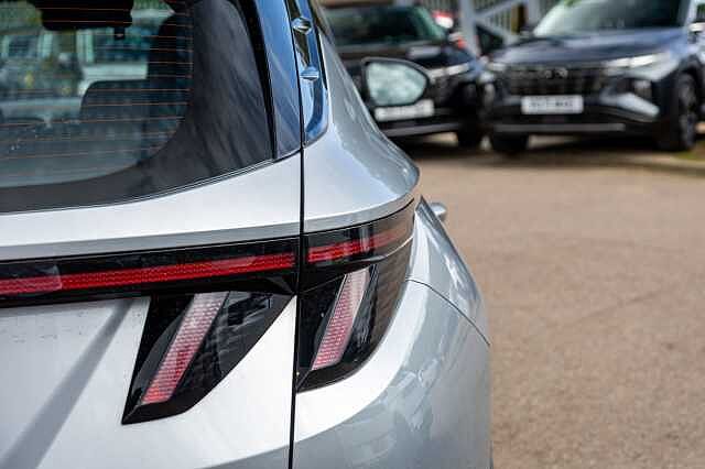 Hyundai TUCSON 1.6 TGDi Hybrid 230 SE Connect 5dr 2WD Auto Silver