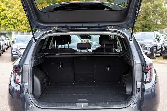 Hyundai TUCSON 1.6 TGDi Hybrid 230 Premium 5dr 2WD Auto Grey