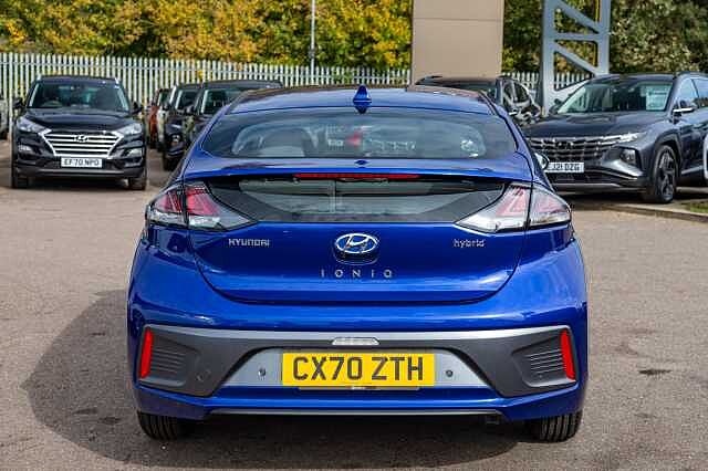 Hyundai IONIQ 1.6 GDi Hybrid Premium 5dr DCT Blue