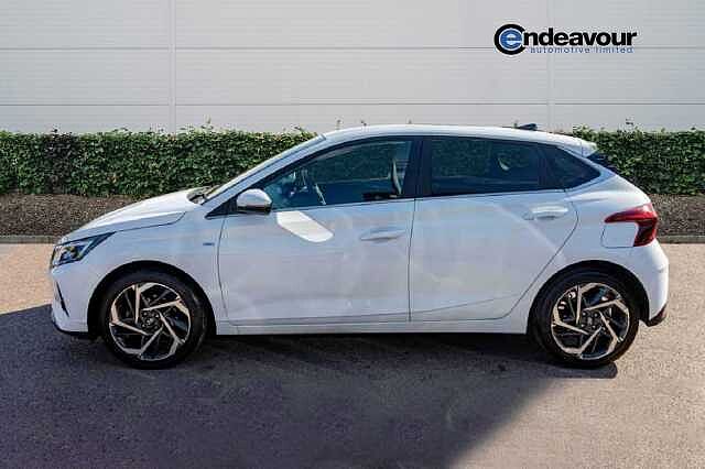 Hyundai I20 1.0T GDi 48V MHD Premium 5dr DCT White