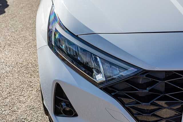 Hyundai I20 1.0T GDi 48V MHD Premium 5dr DCT White