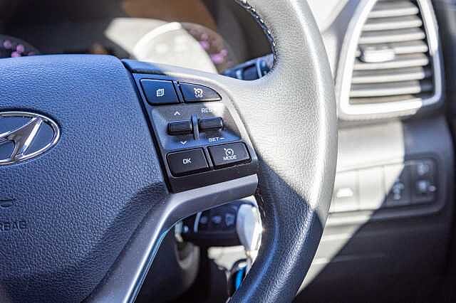 Hyundai TUCSON 1.6 GDi SE Nav 5dr 2WD Black