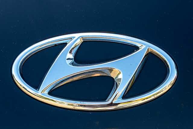 Hyundai KONA 1.6 GDi Hybrid Ultimate 5dr DCT Black