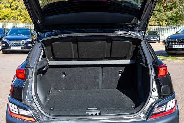 Hyundai KONA 1.6 GDi Hybrid Ultimate 5dr DCT Black