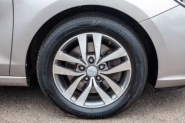 Hyundai I30 1.0T GDI SE Nav 5dr Beige