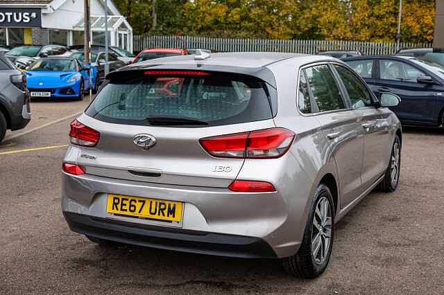 Hyundai I30 1.0T GDI SE Nav 5dr Beige