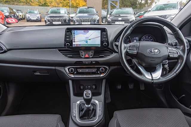 Hyundai I30 1.0T GDI SE Nav 5dr Beige