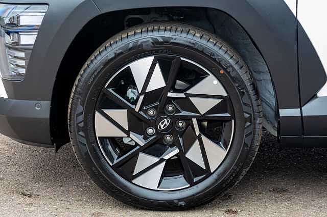 Hyundai KONA 1.6 Hybrid 129 Ultimate 5dr DCT White