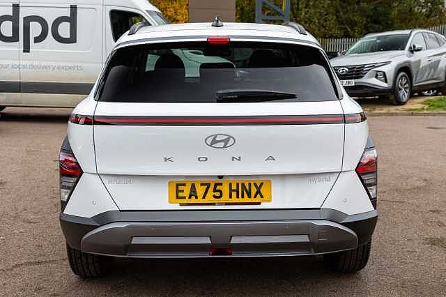Hyundai KONA 1.6 Hybrid 129 Ultimate 5dr DCT White