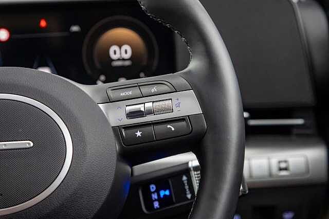 Hyundai KONA 1.6 Hybrid 129 Ultimate 5dr DCT White