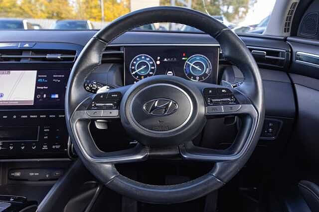 Hyundai TUCSON 1.6 TGDi Hybrid 230 Premium 5dr 2WD Auto Red