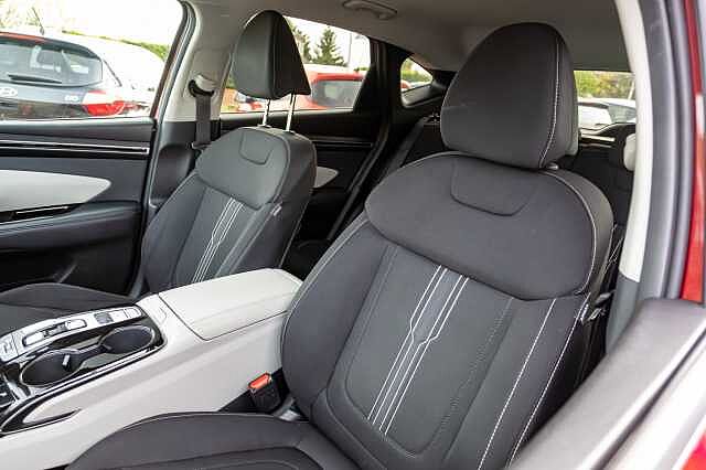 Hyundai TUCSON 1.6 TGDi Hybrid 230 Premium 5dr 2WD Auto Red