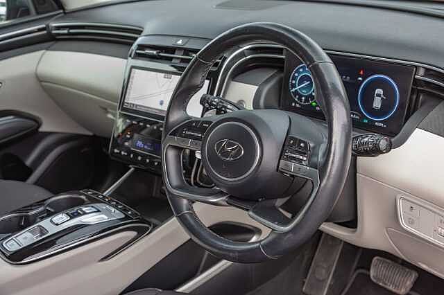 Hyundai TUCSON 1.6 TGDi Hybrid 230 Premium 5dr 2WD Auto Red