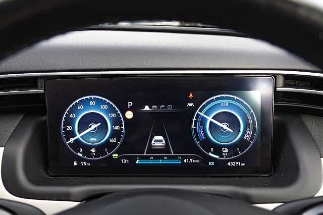 Hyundai TUCSON 1.6 TGDi Hybrid 230 Premium 5dr 2WD Auto Red