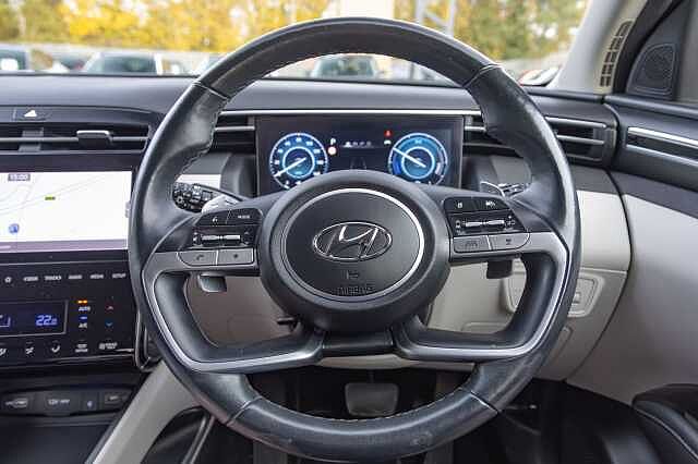 Hyundai TUCSON 1.6 TGDi Hybrid 230 Premium 5dr 2WD Auto Red