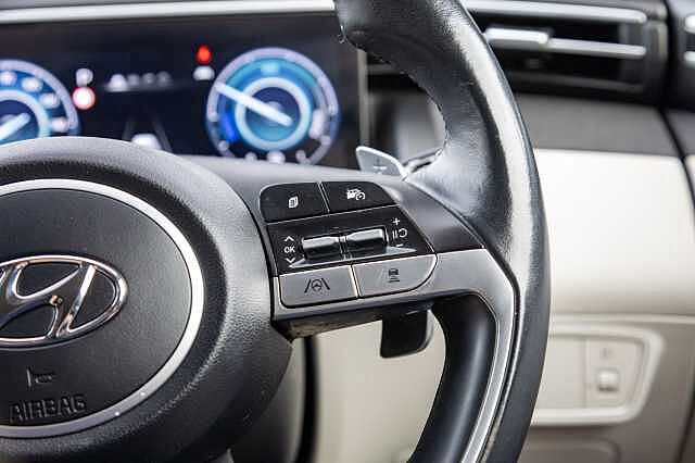 Hyundai TUCSON 1.6 TGDi Hybrid 230 Premium 5dr 2WD Auto Red