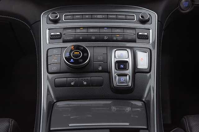 Hyundai SANTA FE 1.6 TGDi Hybrid Premium 5dr 4WD Auto