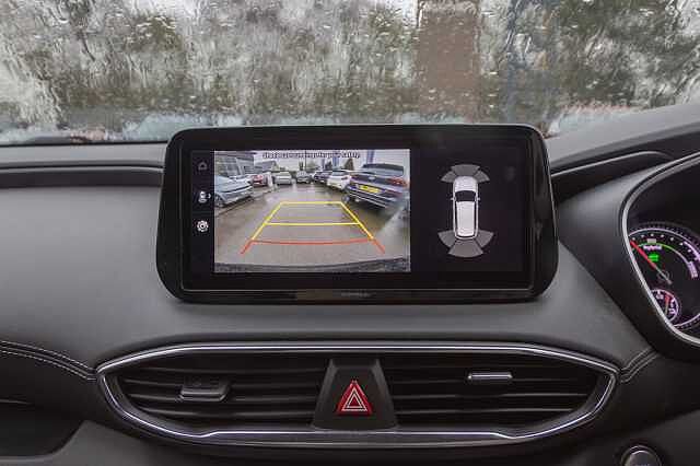 Hyundai SANTA FE 1.6 TGDi Hybrid Premium 5dr 4WD Auto