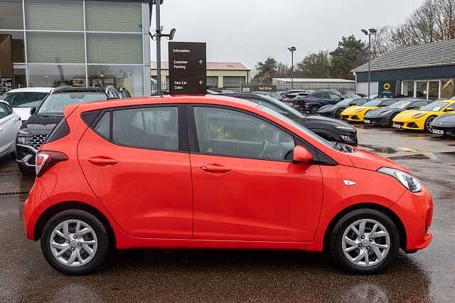 Hyundai i10 1.0 SE 5dr