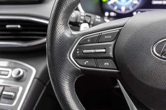 Hyundai SANTA FE 1.6 TGDi Hybrid Ultimate 5dr Auto