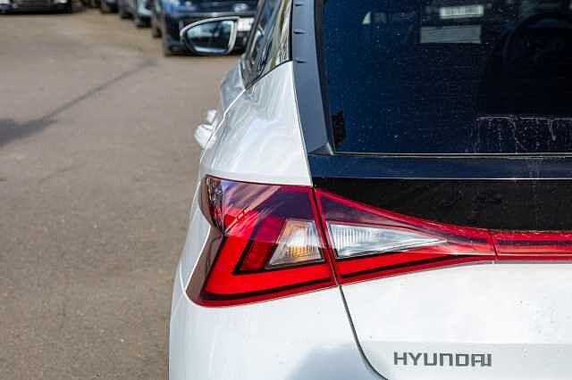 Hyundai I20 1.0T GDi 90 Tech Line 5dr White